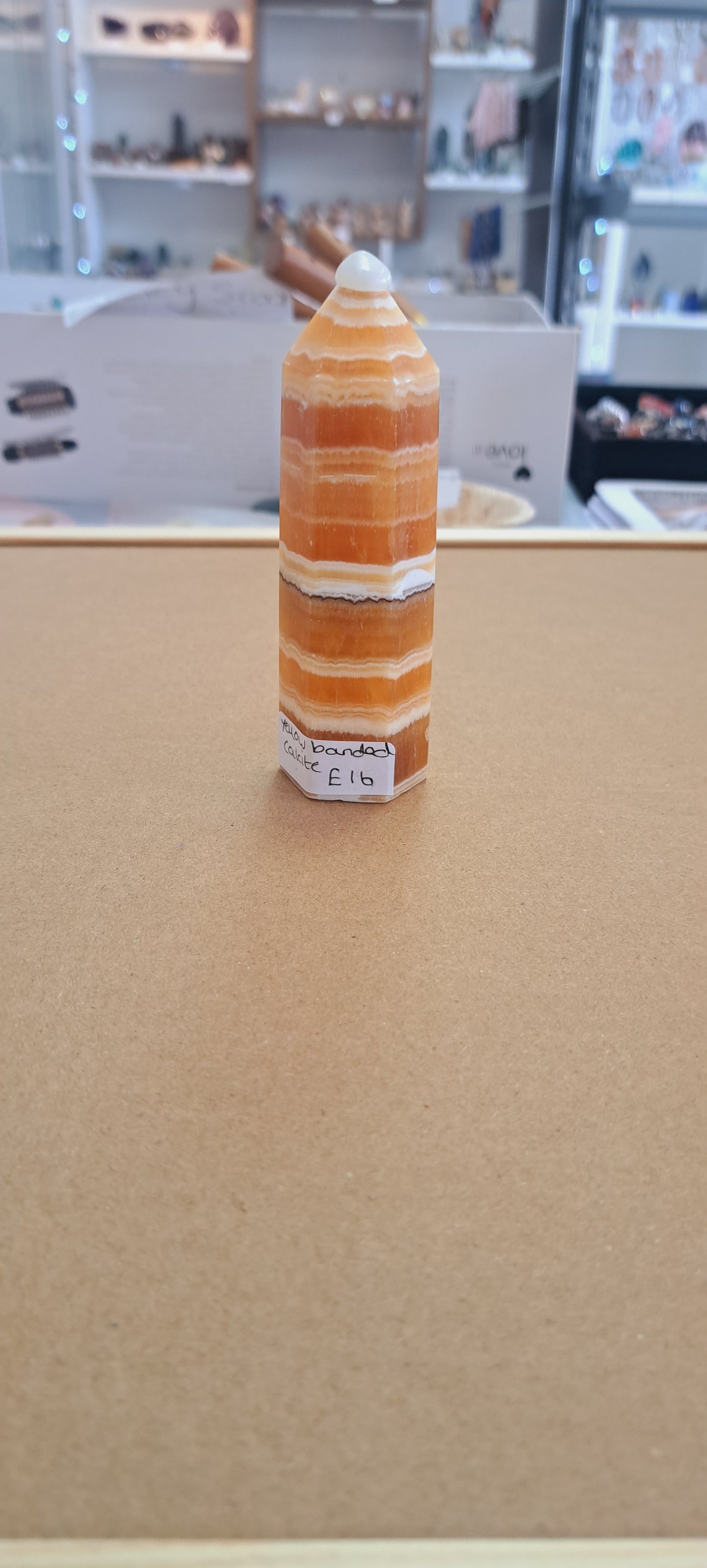 Banded yellow calcite tower