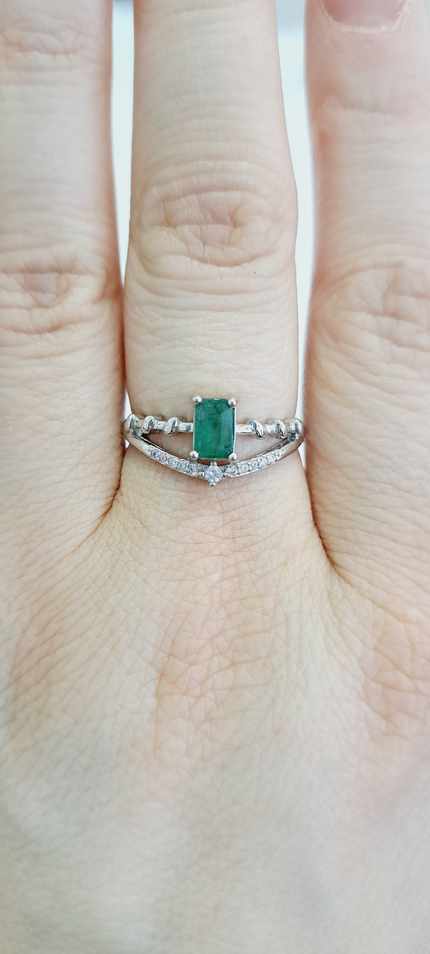 Green aventurine adjustable ring
