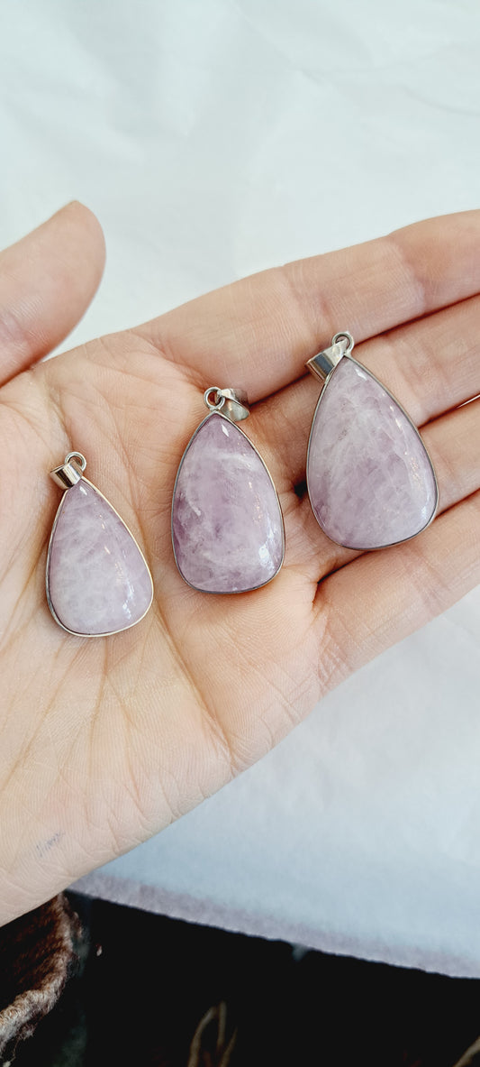 Kunzite pendant