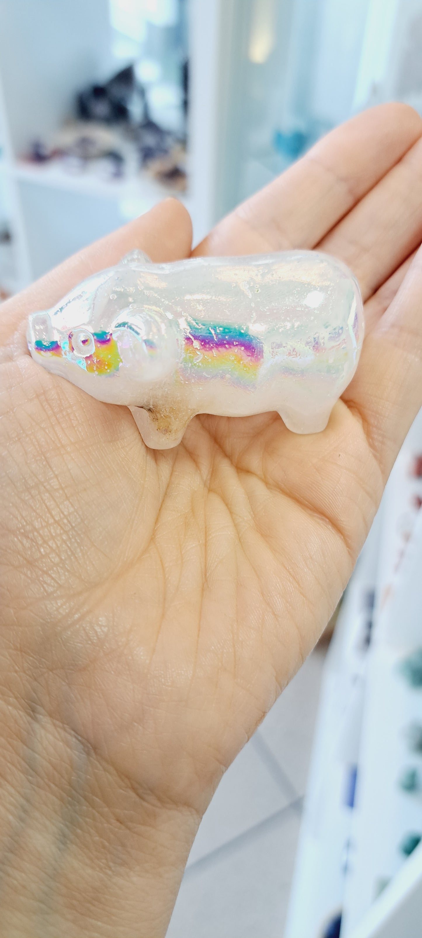 Aura clear quartz pig