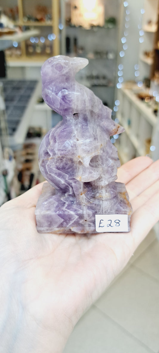 Amethyst skull with crow