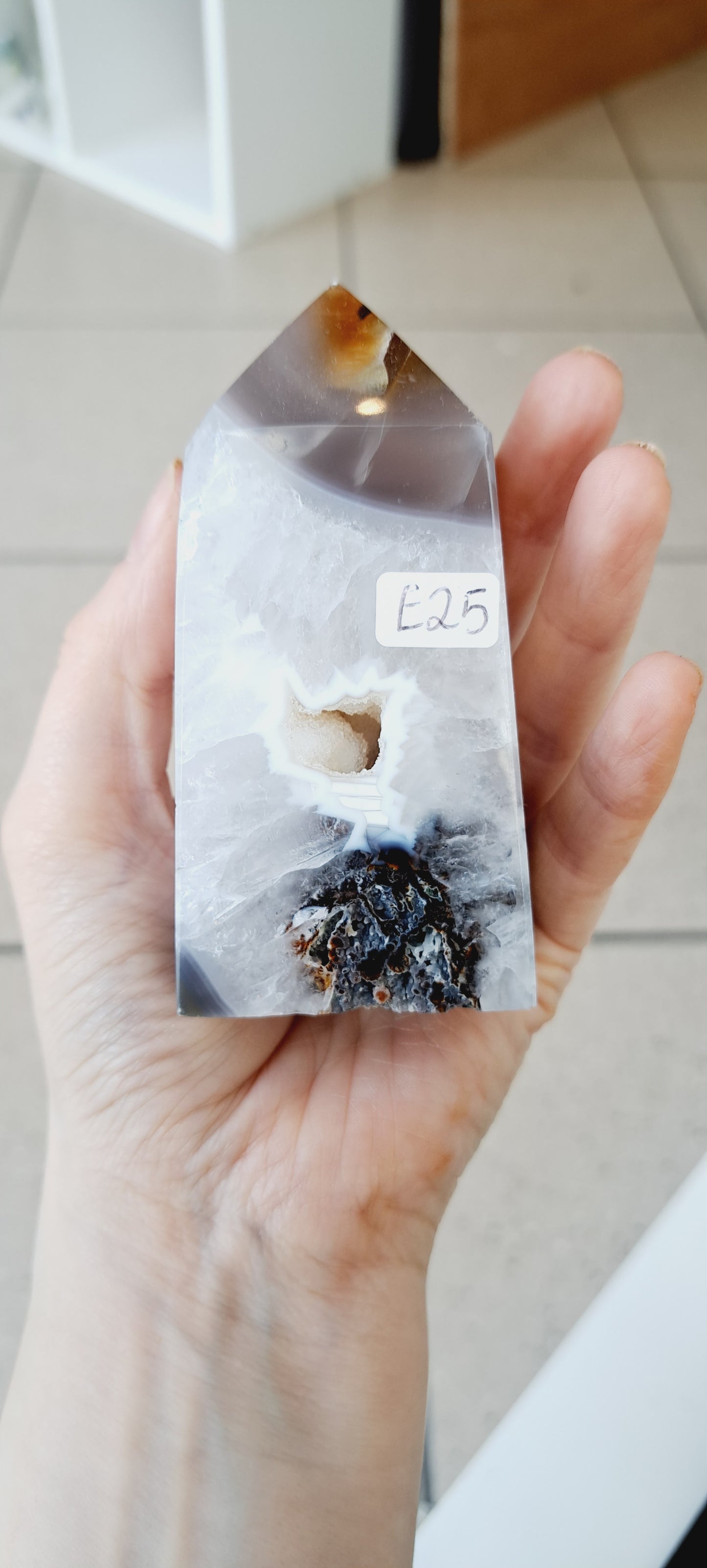 Druzy grey agate tower