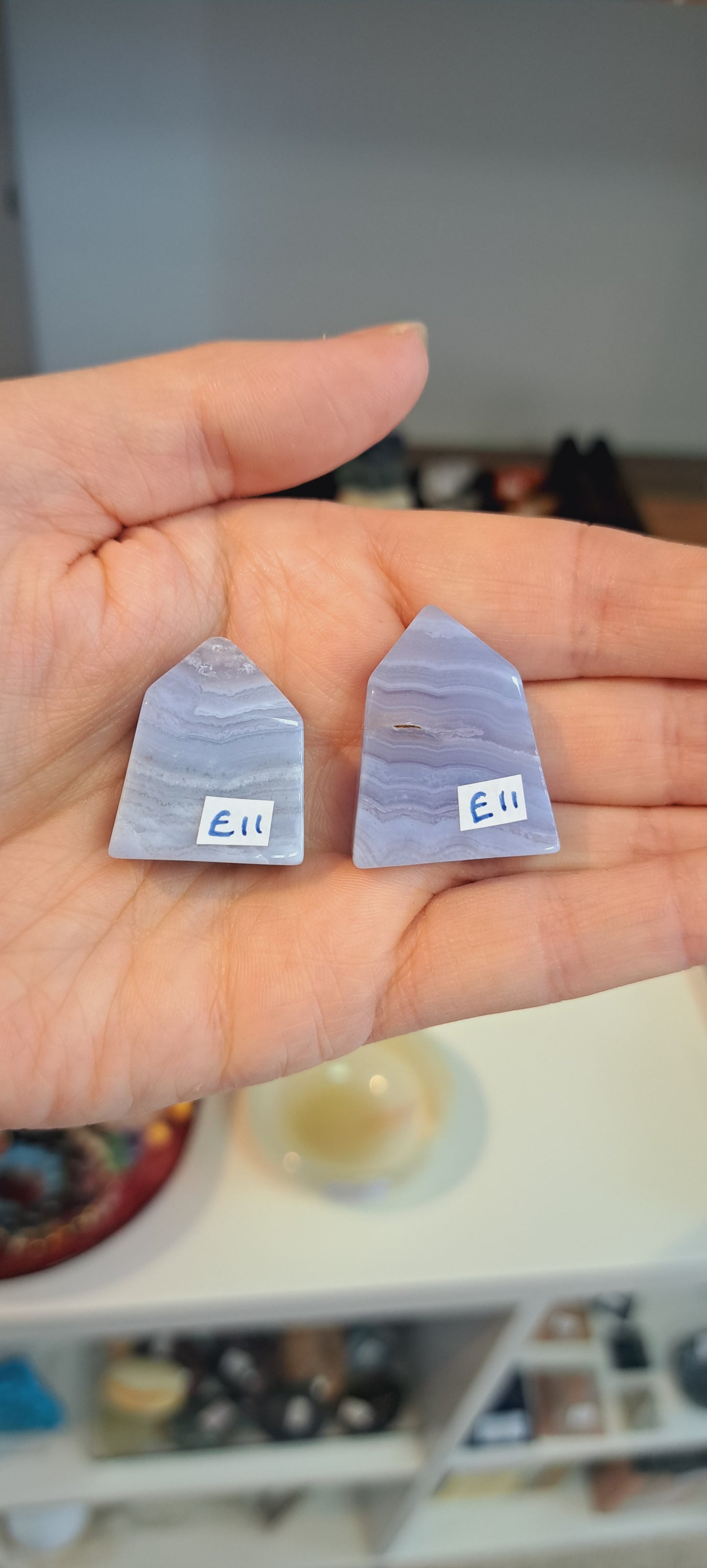 Blue lace mini tower