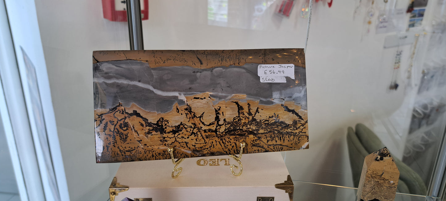 Picture jasper slab