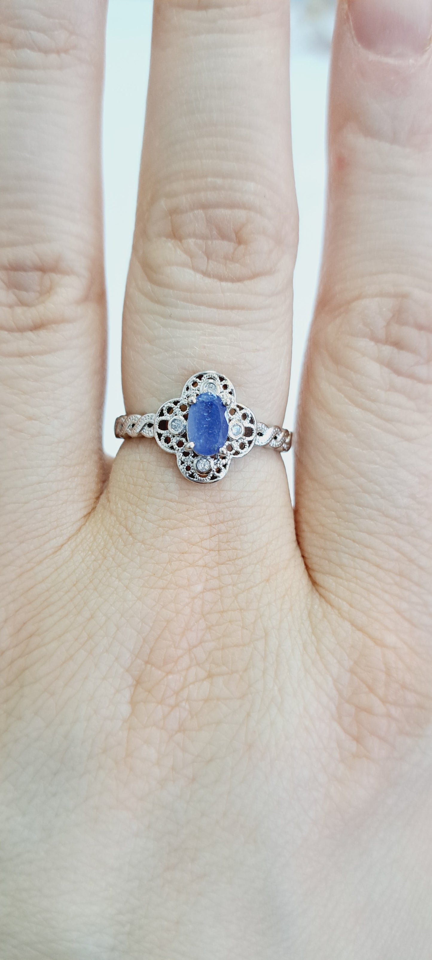 Tanzanite adjustable ring