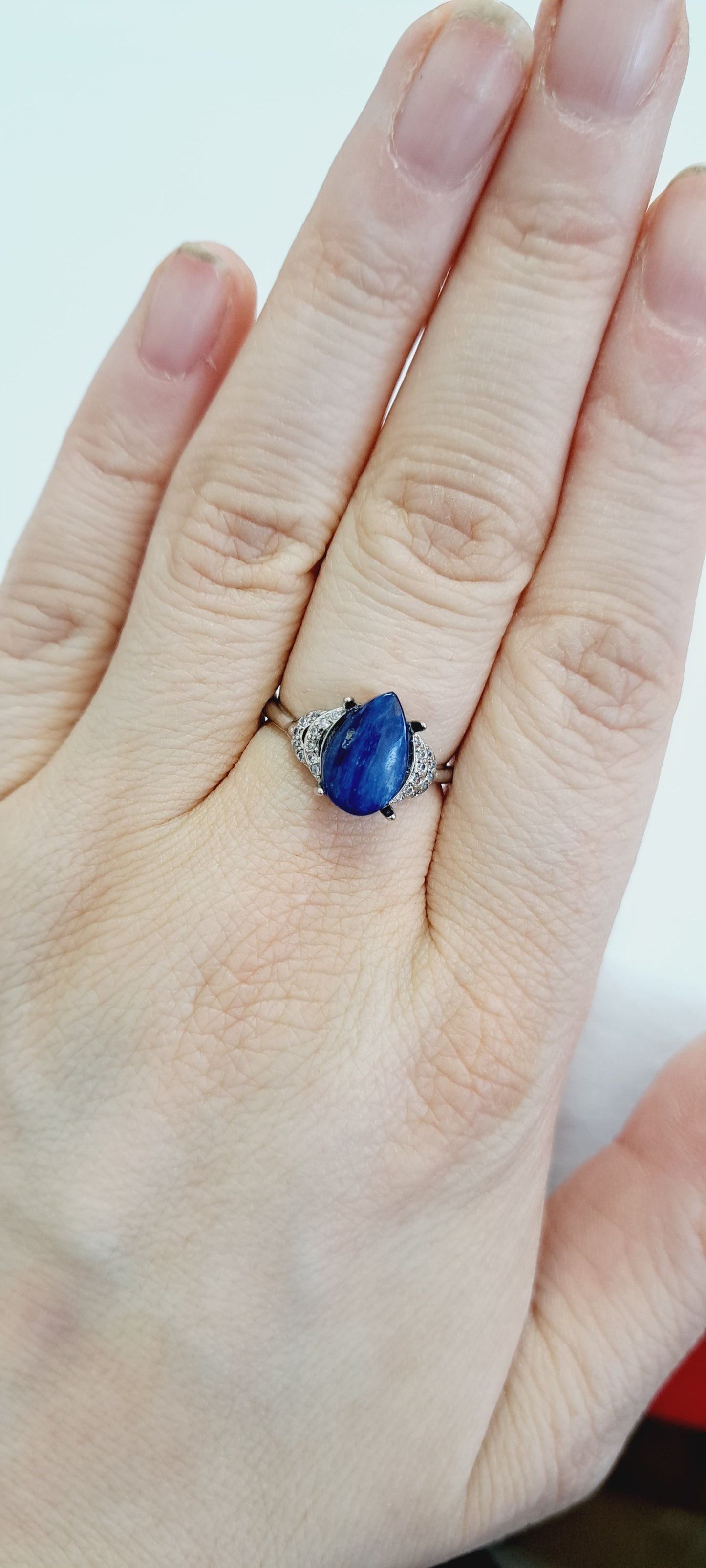 Kyanite adjustable ring