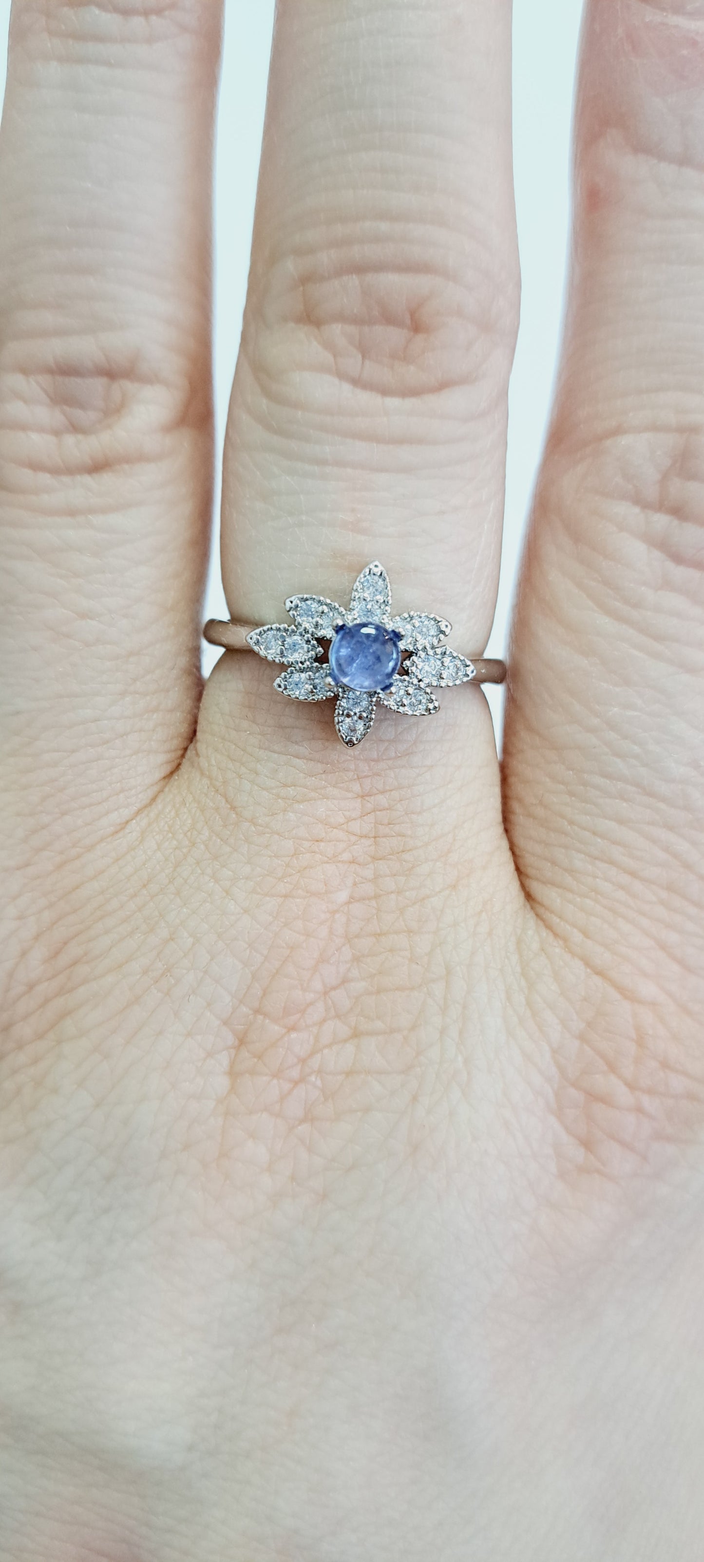Tanzanite adjustable ring