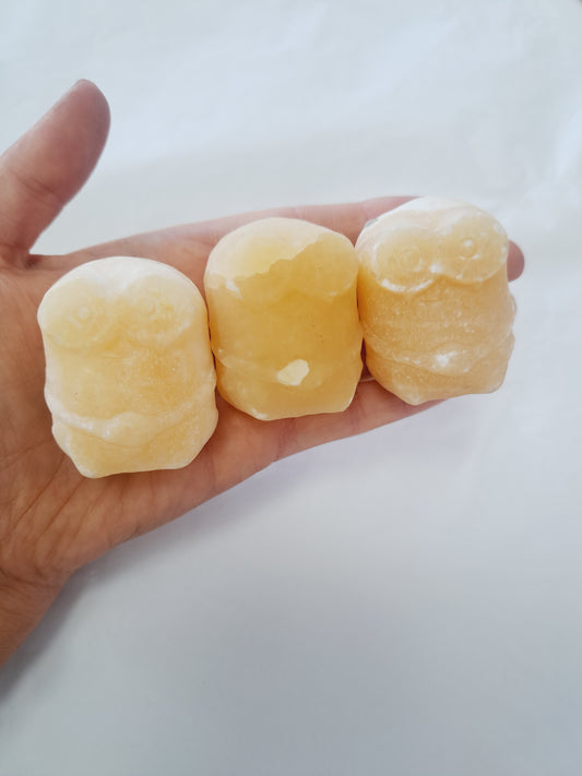 Honey calcite minion