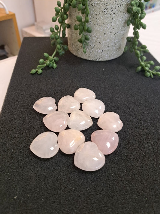 Rose quartz heart