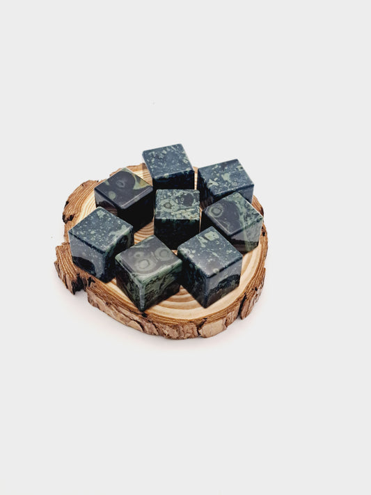 Kambaba jasper cube