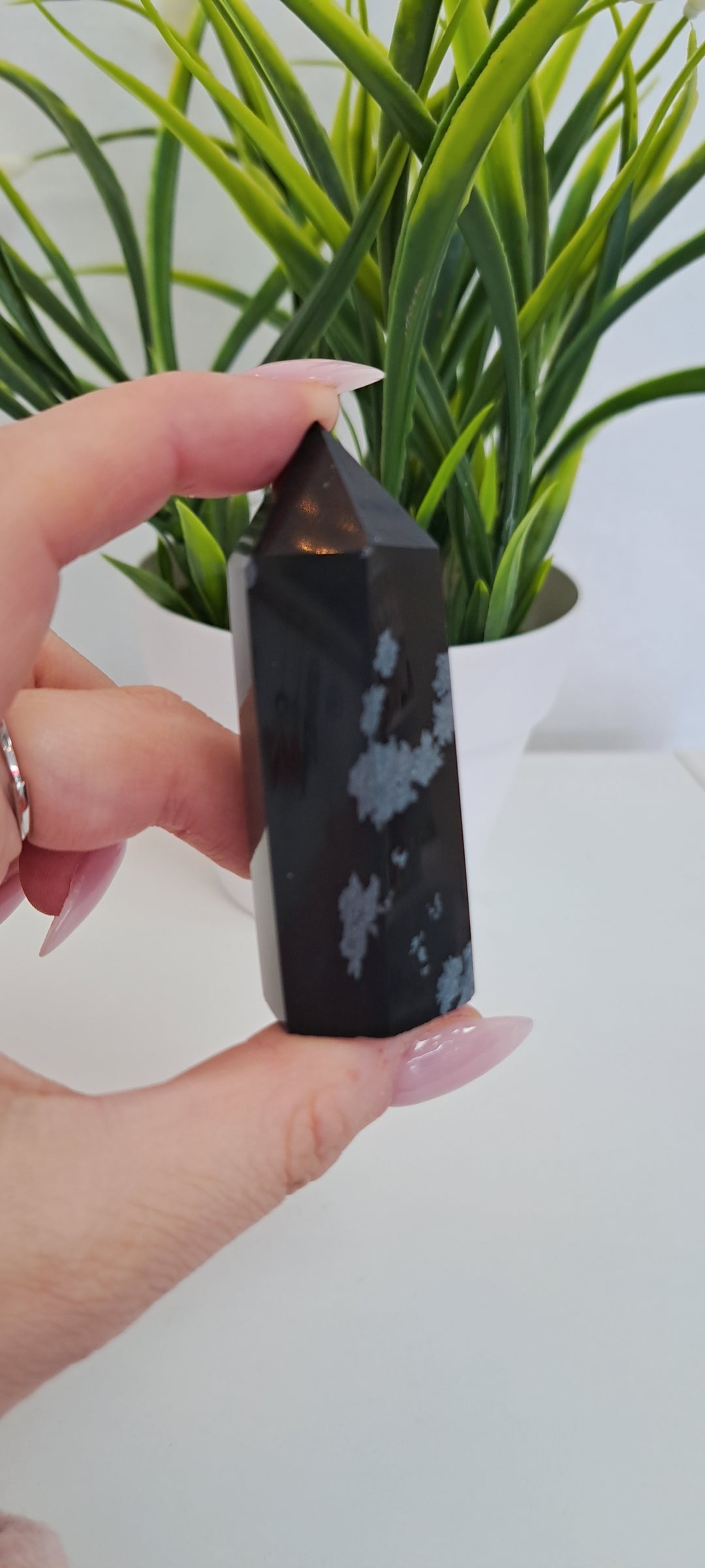 Snowflake obsidian point