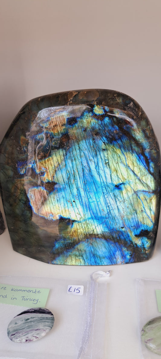 Labradorite freeform 3.7kg