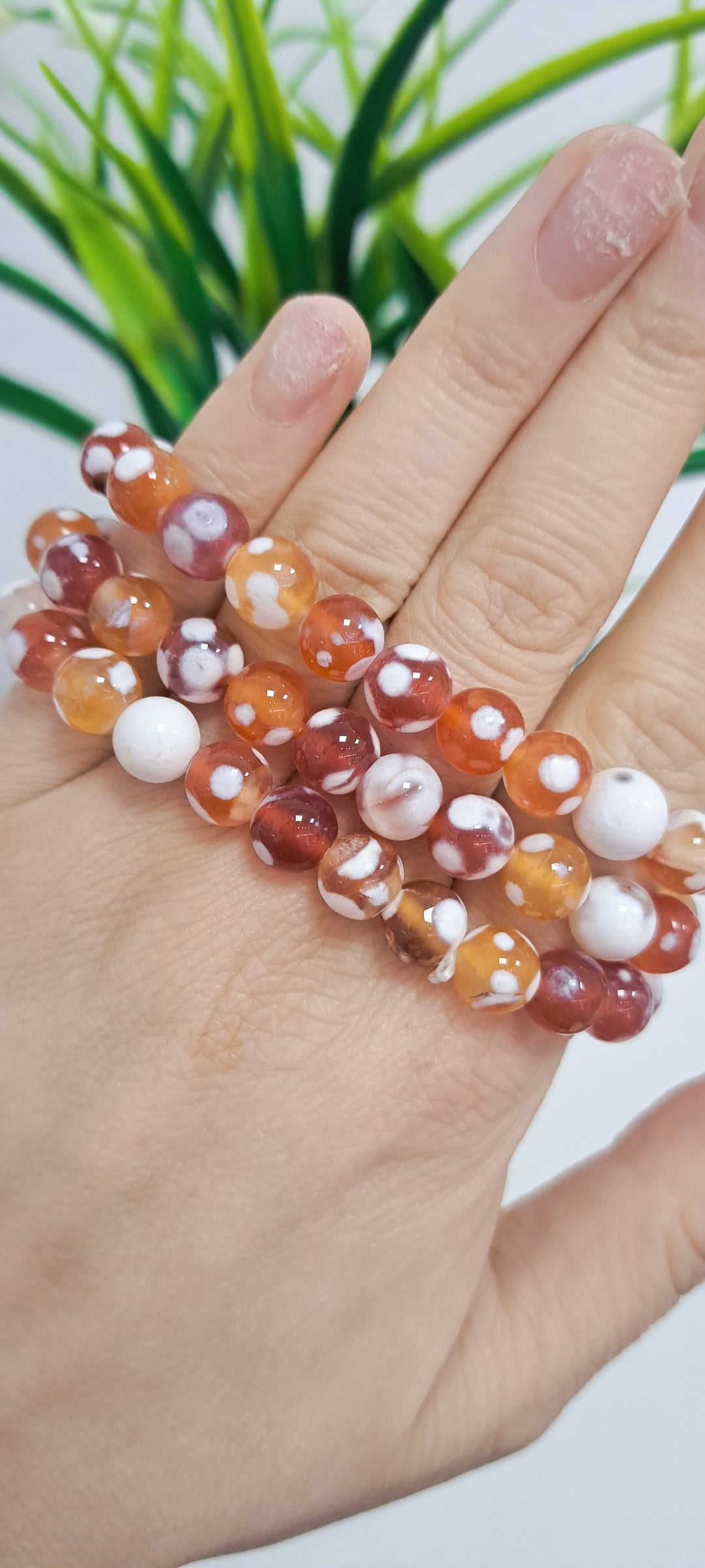 8mm Orange Orca agate bracelet