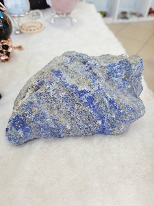 Large rough lapis Lazuli piece