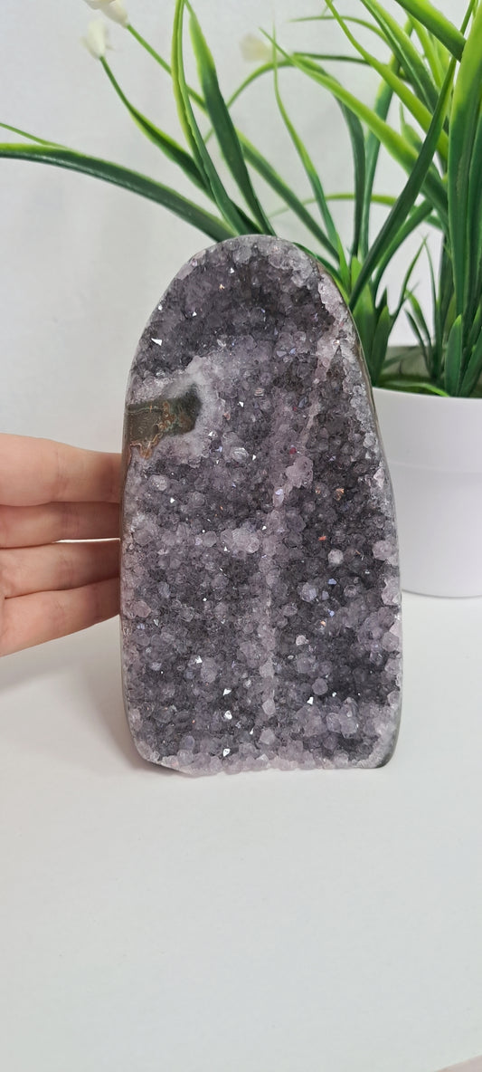 Amethyst cut base