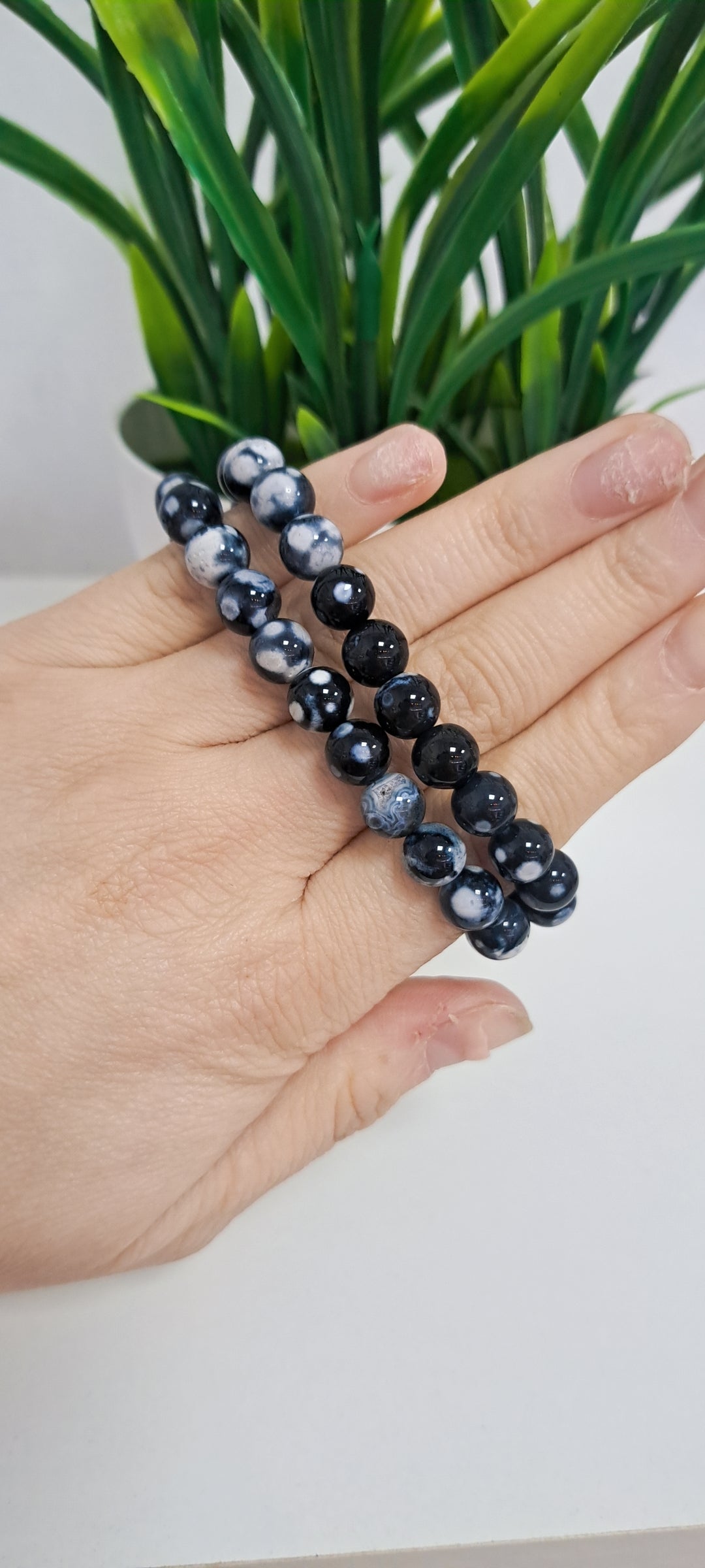 8mm black orca agate bracelet