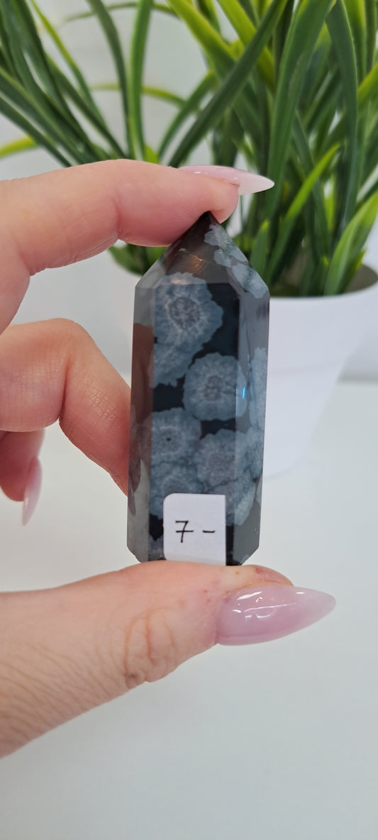 Snowflake obsidian point