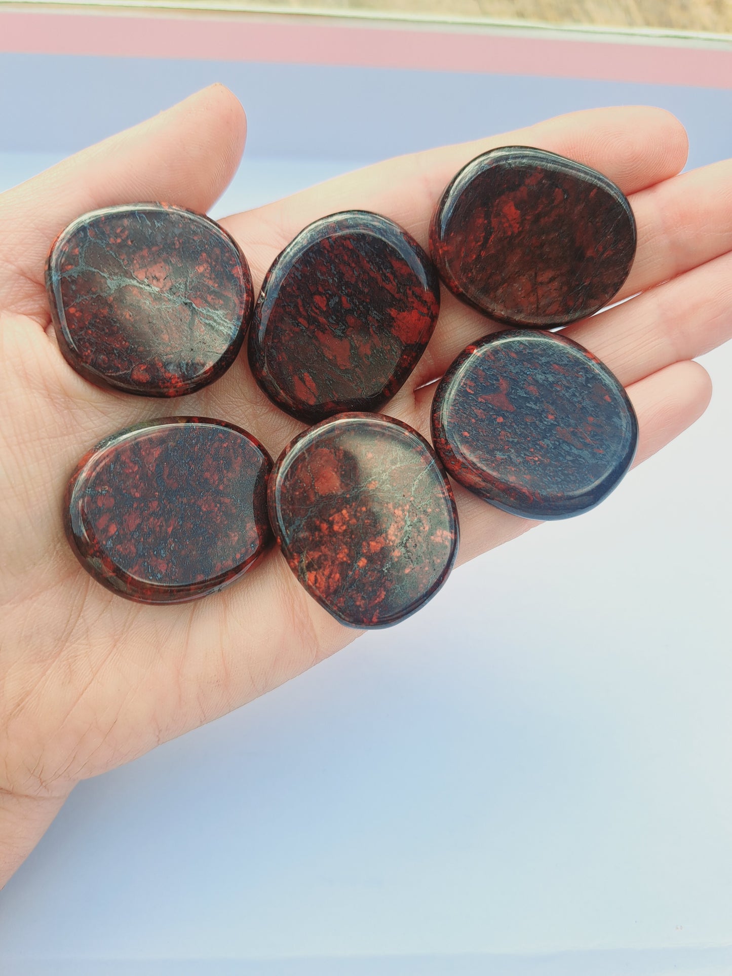 African bloodstone worrystone